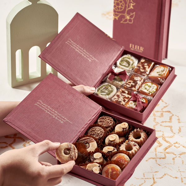 Elegant Gift Box " 13 Pieces " Marzipan Collection