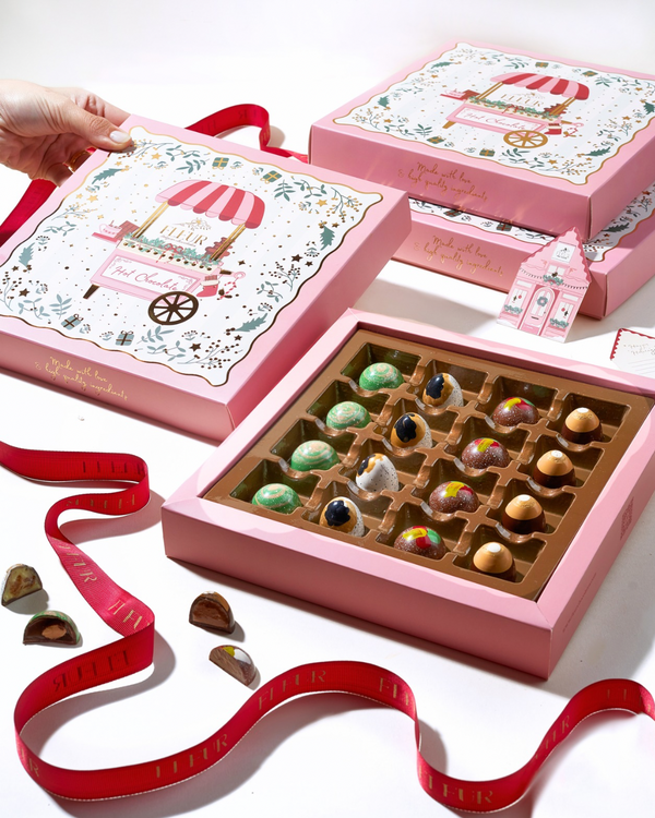16 Pieces Box Belgian Chocolate Bonbons Christmas Edition ( 4 flavors )