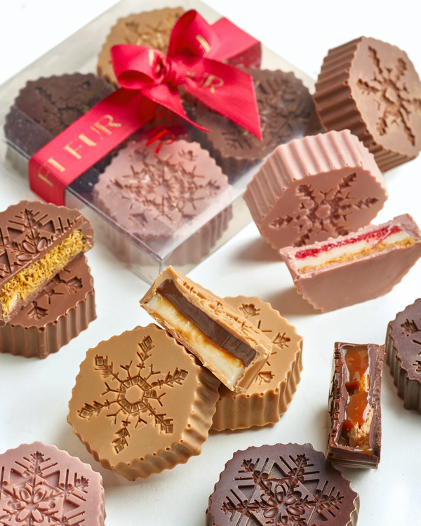 Box 4 Pieces Belgian Chocolate snow flakes filled with different flavors